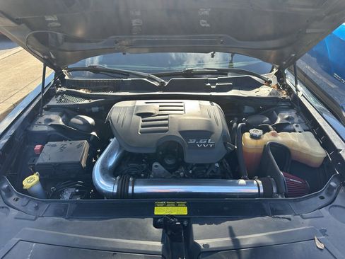 Used 2016 Dodge Challenger SXT Plus image 23