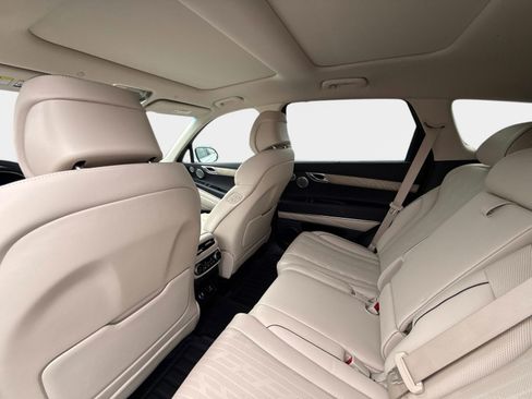 Used 2024 Genesis GV80 2.5T w/ Prestige Package image 20