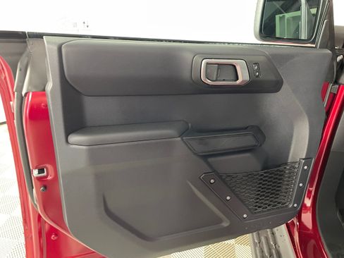 New 2026 Ford Bronco Outer Banks w/ Sasquatch Package AWD/4WD image 13