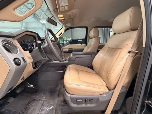 Used 2016 Ford F250 Lariat w/ Chrome Package AWD/4WD image 27