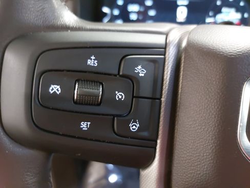 Used 2023 GMC Yukon Denali w/ Denali Reserve Package AWD/4WD image 19