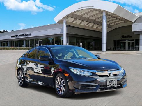 Used 2016 Honda Civic EX image 2