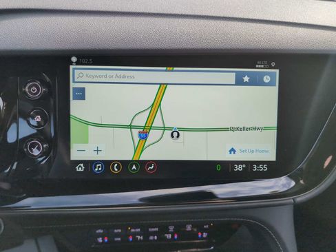 Used 2023 Buick Envision Avenir image 14