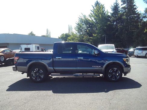 Used 2021 Nissan Titan Platinum Reserve w/ Moonroof Package AWD/4WD image 6