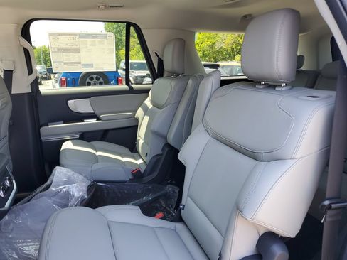 New 2026 Ford Expedition Max Active AWD/4WD image 30