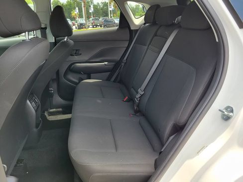 Used 2025 Hyundai Kona SEL FWD image 14