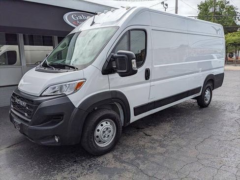 Used 2023 RAM ProMaster 3500 w/ Convenience Group FWD image 1