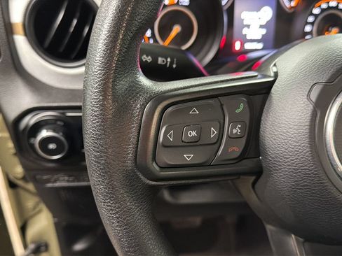 Used 2025 Jeep Wrangler Unlimited Sport AWD/4WD image 21