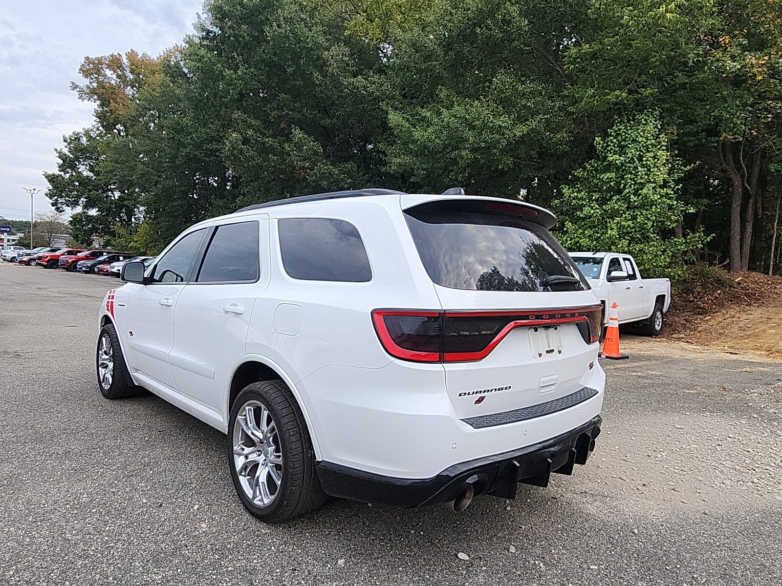 Used 2024 Dodge Durango R/T RWD image 3