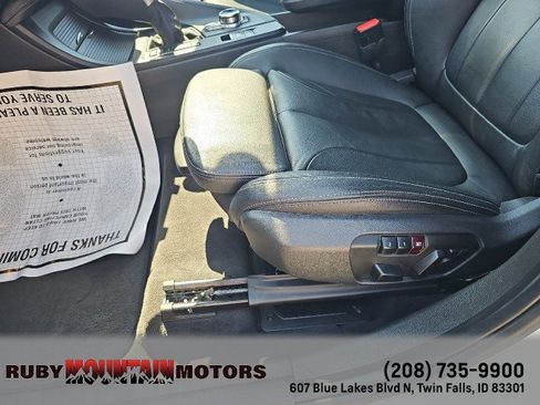 Used 2018 BMW X1 xDrive28i AWD/4WD image 11