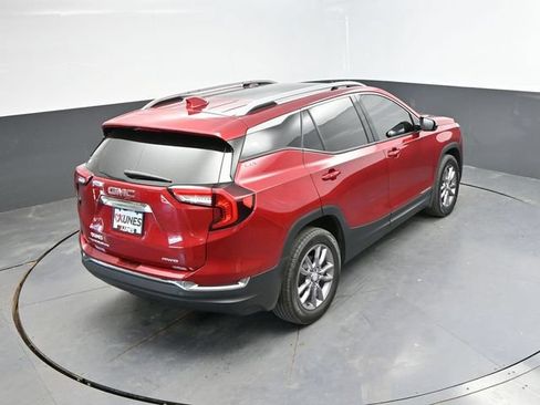 Used 2023 GMC Terrain SLT AWD/4WD image 31