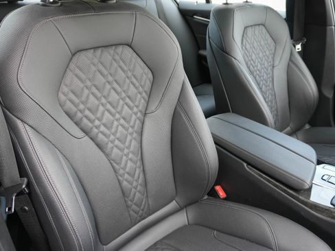 Certified 2023 BMW 530i xDrive w/ Premium Package image 12