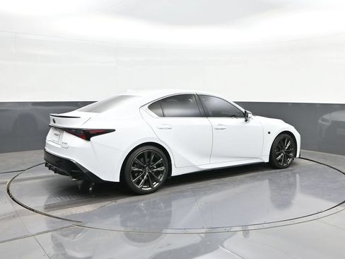 Used 2025 Lexus IS 350 F Sport RWD image 15