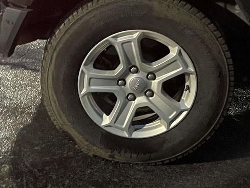 Used 2020 Jeep Wrangler Unlimited Sport S image 12