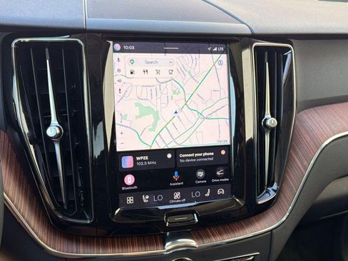 Certified 2023 Volvo XC60 B5 Plus w/ Protection Package Premier FWD image 22