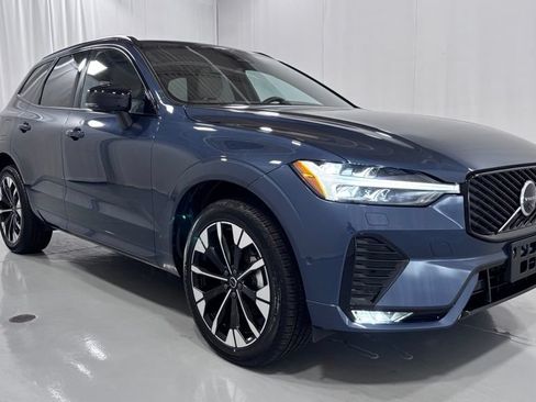Certified 2026 Volvo XC60 B5 Plus AWD/4WD image 4