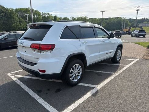 Used 2021 Jeep Grand Cherokee Laredo AWD/4WD image 10