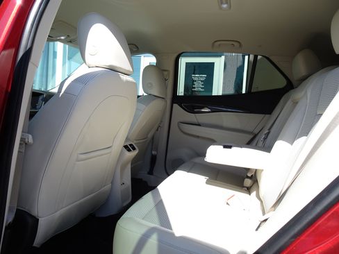 Used 2022 Buick Envision Preferred FWD image 14