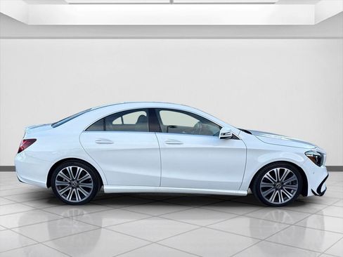 Used 2019 Mercedes-Benz CLA 250 4MATIC image 10