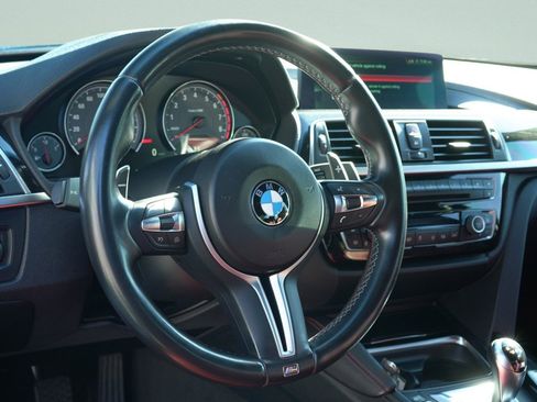 Used 2018 BMW M3 image 31
