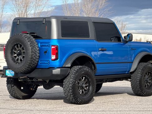 Used 2021 Ford Bronco 2-Door w/ Sasquatch Package image 2