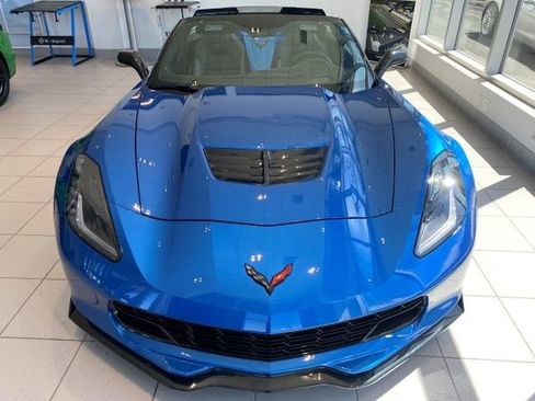 Used 2015 Chevrolet Corvette Z06 w/ 3LZ Preferred Equipment Group image 10