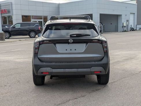 New 2026 Nissan Kicks SV w/ SV Premium Package AWD/4WD image 4