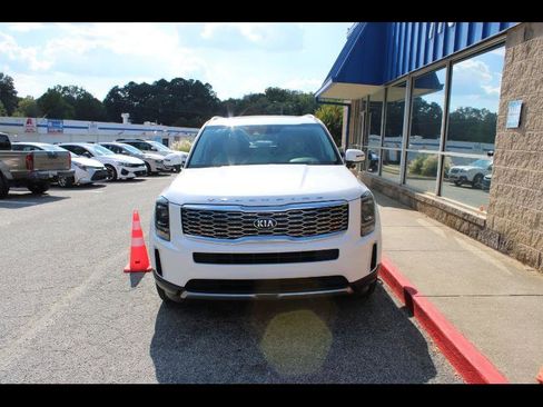 Used 2020 Kia Telluride S image 2