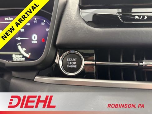 Used 2025 Mitsubishi Outlander SEL image 31