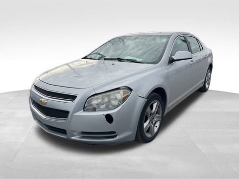 Used 2010 Chevrolet Malibu LT image 3