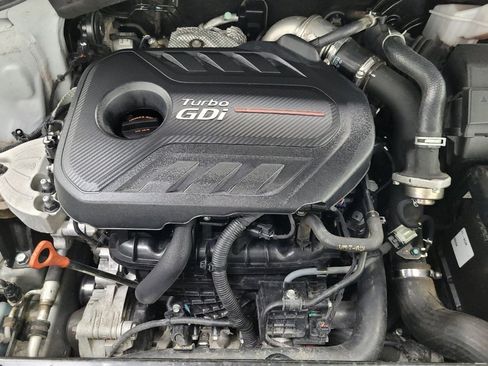 Used 2018 Hyundai Santa Fe Sport FWD image 30