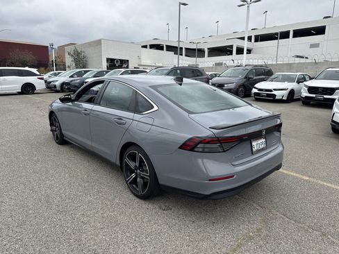 Used 2023 Honda Accord Sport image 6