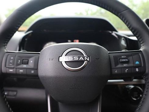 New 2026 Nissan Pathfinder SL AWD/4WD image 10