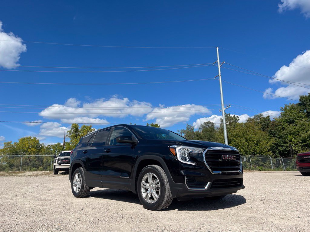 Used 2023 GMC Terrain SLE AWD/4WD image 5