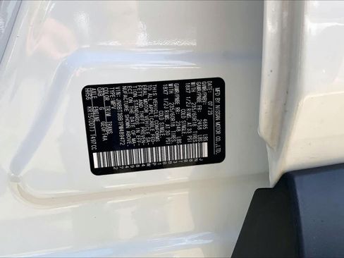 Used 2023 Nissan Rogue SV AWD/4WD image 33