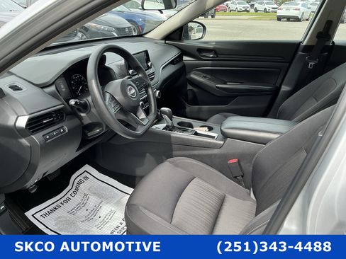 Used 2024 Nissan Altima 2.5 S FWD image 20