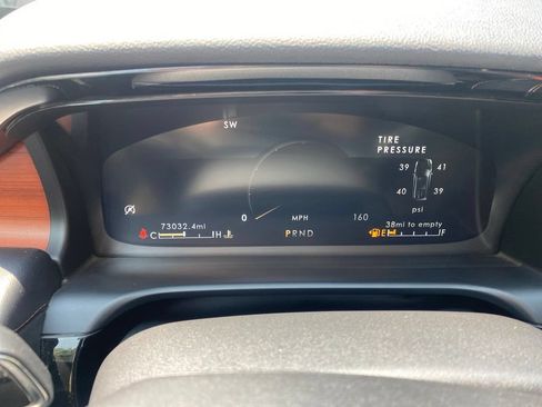 Used 2021 Lincoln Aviator Reserve w/ Equipment Group 201A AWD/4WD image 21