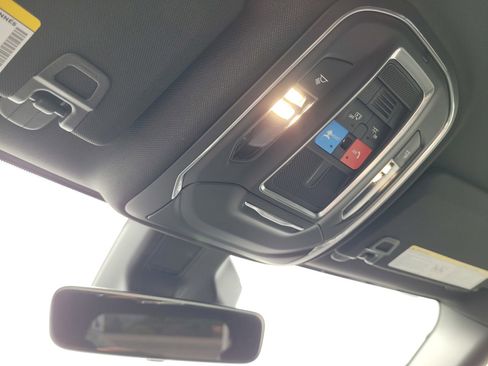 New 2026 Jeep Grand Cherokee Laredo w/ Trailer Tow Package AWD/4WD image 18