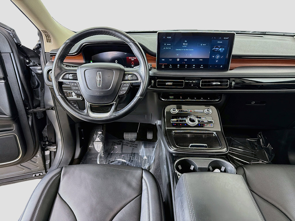 Used 2023 Lincoln Nautilus Reserve AWD/4WD image 30