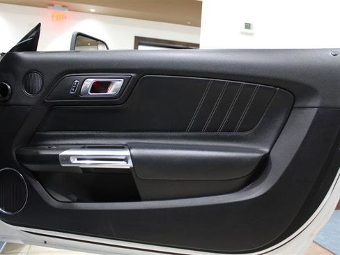 Used 2018 Ford Mustang Premium image 27