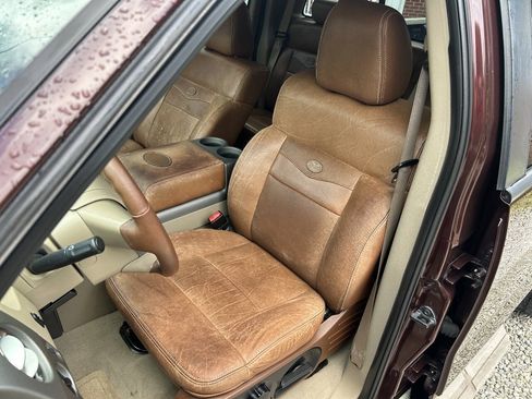 Used 2008 Ford F150 King Ranch AWD/4WD image 10