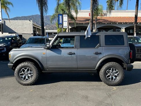 New 2025 Ford Bronco Badlands AWD/4WD image 6