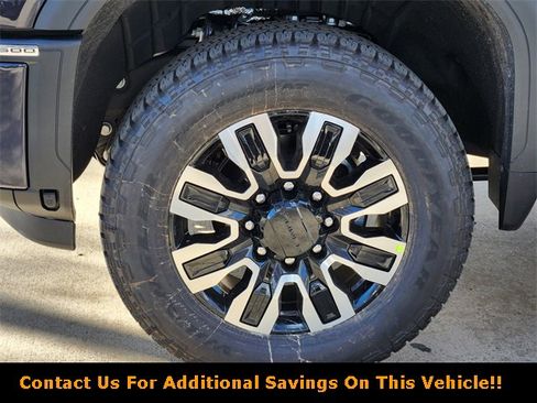 New 2026 GMC Sierra 3500 Denali Ultimate w/ LPO, Black Badging Package image 7