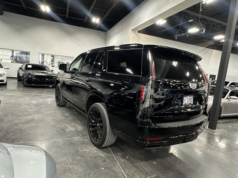 Used 2022 Cadillac Escalade Sport w/ Touring Package image 32