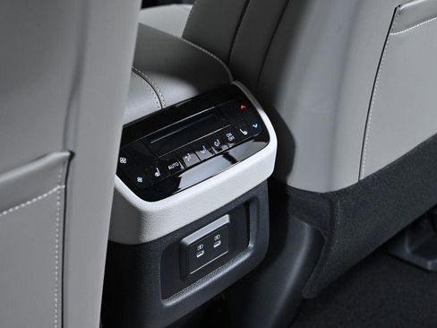 New 2026 INFINITI QX60 Luxe w/ Cargo Package image 23