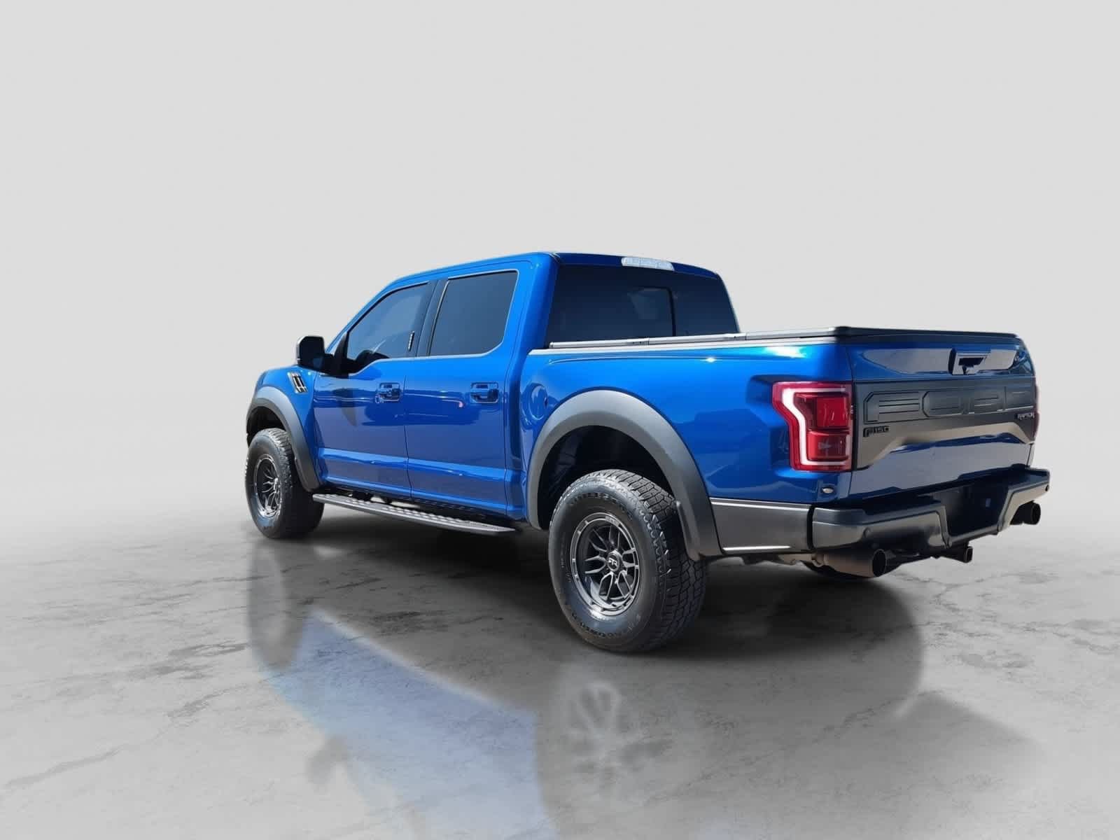 Used 2018 Ford F150 Raptor w/ Equipment Group 802A Luxury AWD/4WD image 6