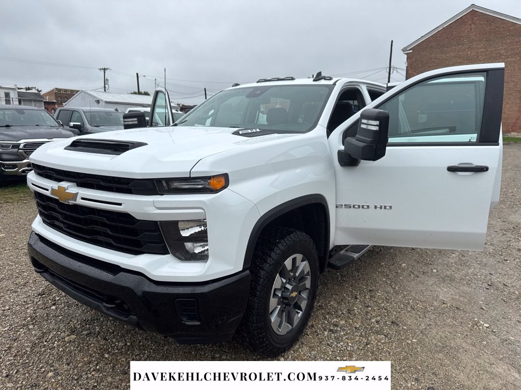 Used 2024 Chevrolet Silverado 2500 Custom w/ Custom Value Package AWD/4WD image 10