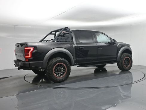 Used 2019 Ford F150 Raptor w/ Equipment Group 802A Luxury AWD/4WD image 29