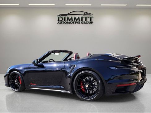 Used 2022 Porsche 911 Turbo S image 4