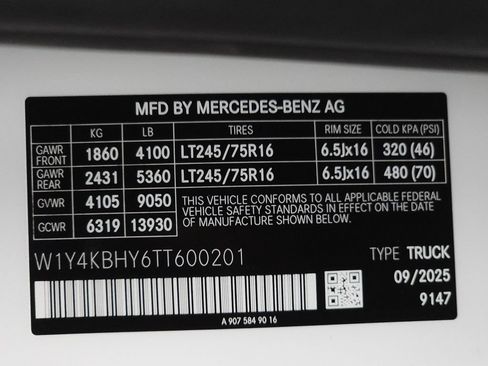 Used 2026 Mercedes-Benz Sprinter 2500 image 29